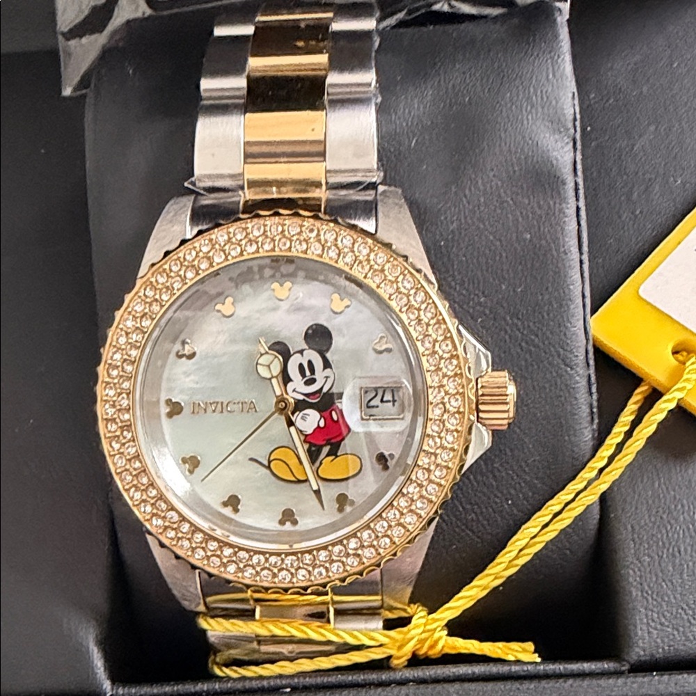 Invicta Two-Tone Gold and Silver Mickey Mouse Ladies Watch brand new - Picture 3 of 9